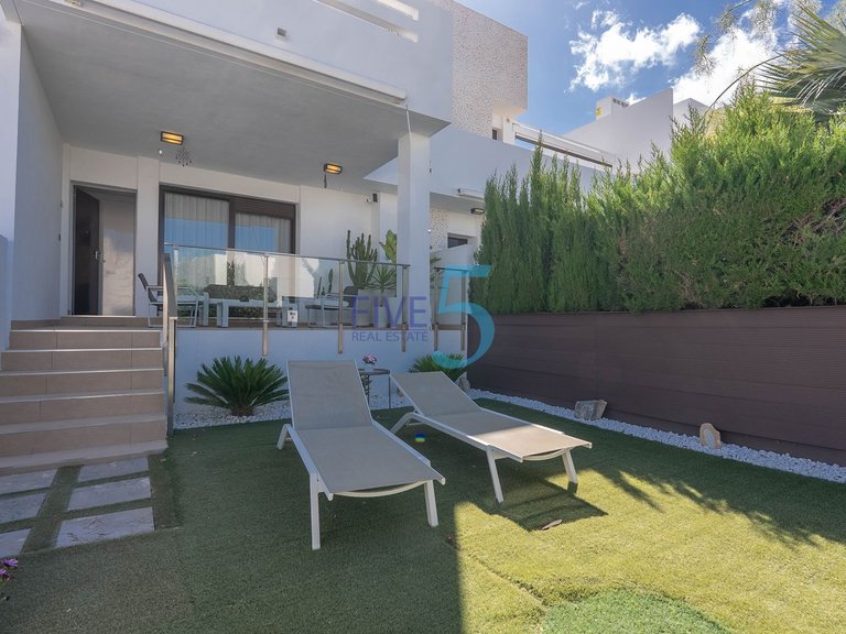 Apartment for Sale in Alicante, Valencia 3