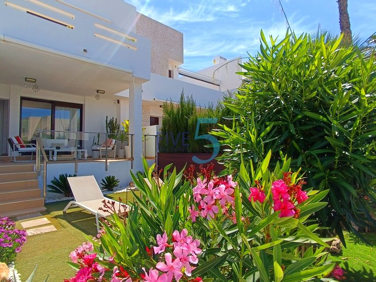 Apartment for Sale in Alicante, Valencia 1