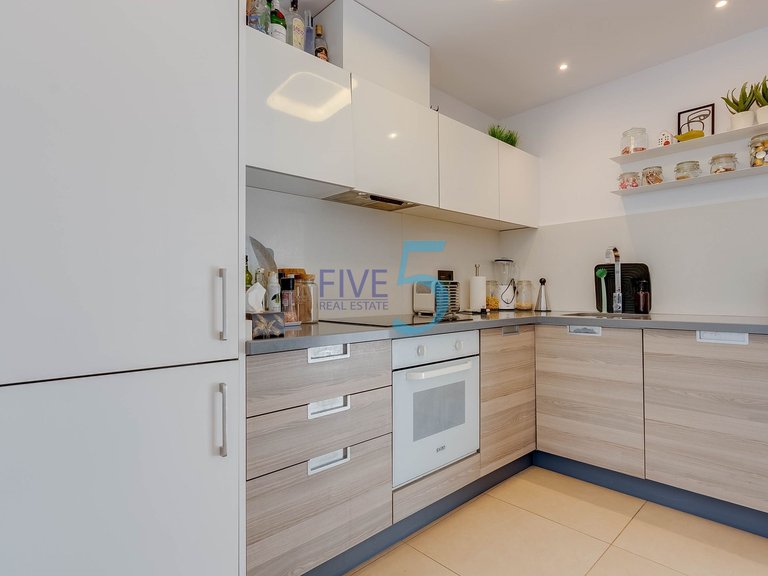 Apartment for Sale in Alicante, Valencia 13