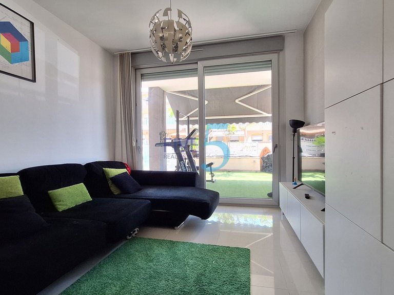 Apartment for Sale in Alicante, Valencia 4
