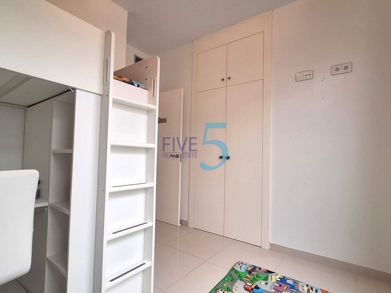Apartment for Sale in Alicante, Valencia 15