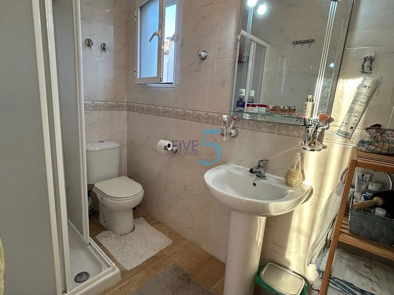 Villa for Sale in Alicante, Valencia 15