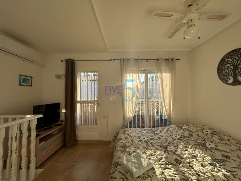 Villa for Sale in Alicante, Valencia 11