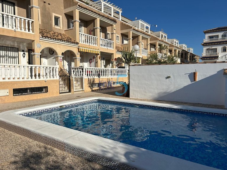 Villa for Sale in Alicante, Valencia 1
