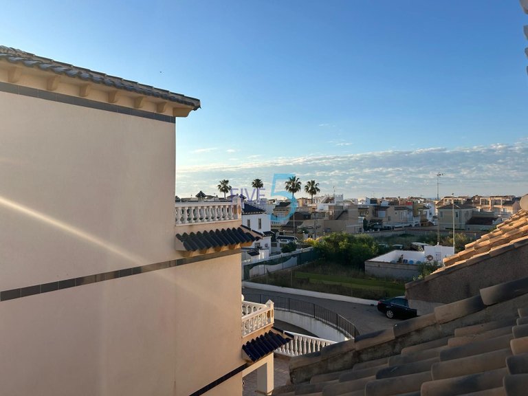 Villa for Sale in Alicante, Valencia 23