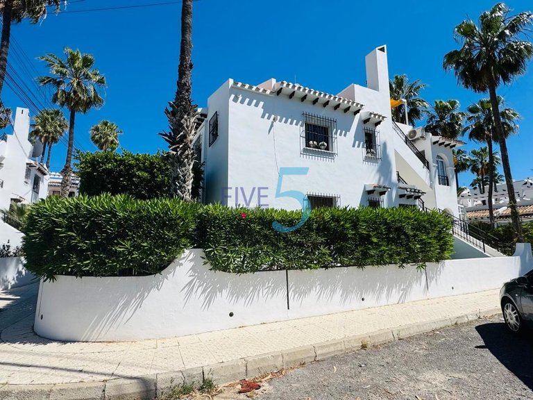 Apartment for Sale in Alicante, Valencia 26