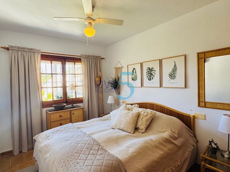 Apartment for Sale in Alicante, Valencia 23