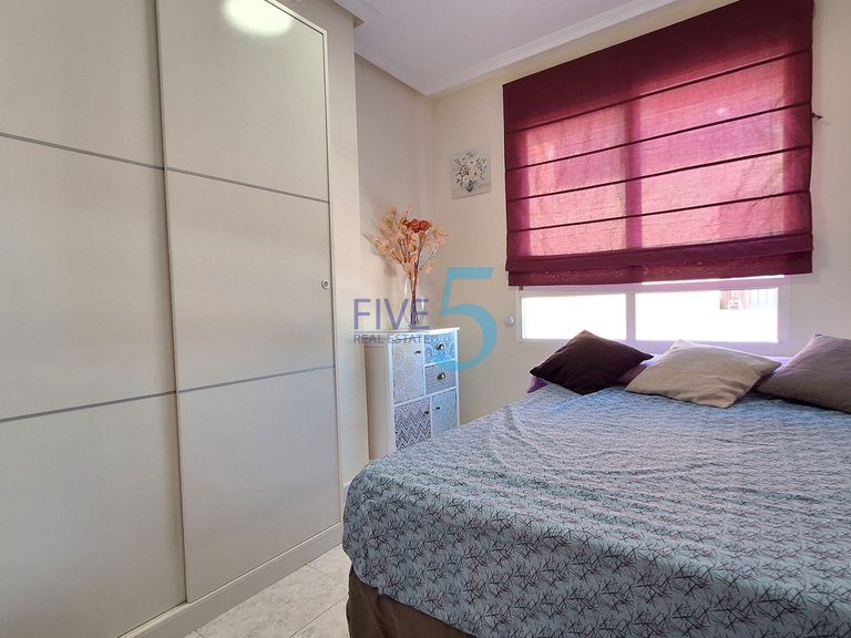 Apartment for Sale in Alicante, Valencia 18