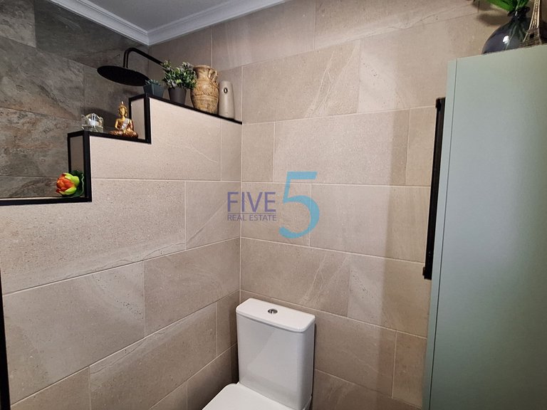 Apartment for Sale in Alicante, Valencia 17
