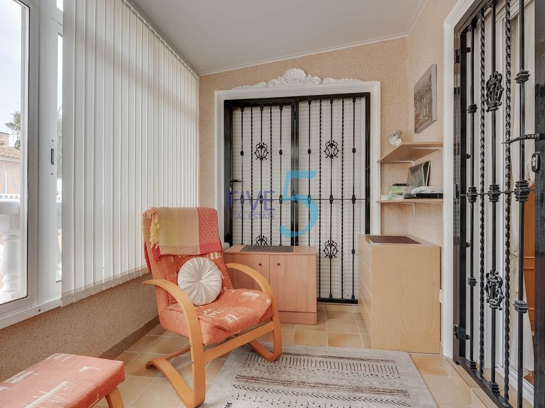 Villa for Sale in Alicante, Valencia 17