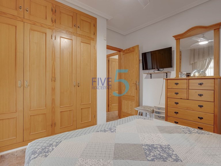 Villa for Sale in Alicante, Valencia 15