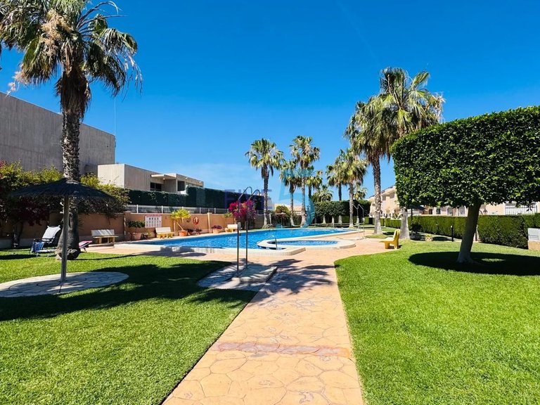 Villa for Sale in Alicante, Valencia 2
