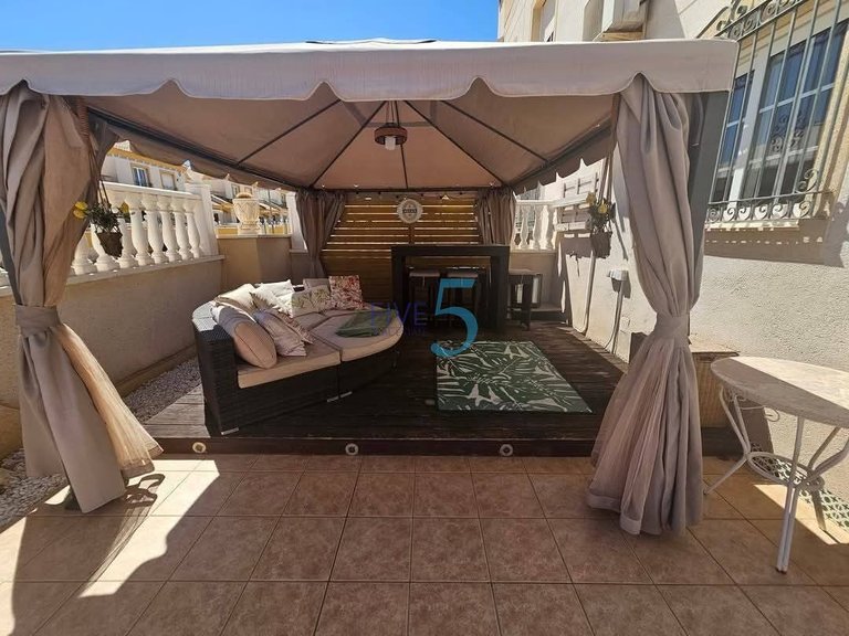 Apartment for Sale in Alicante, Valencia 18