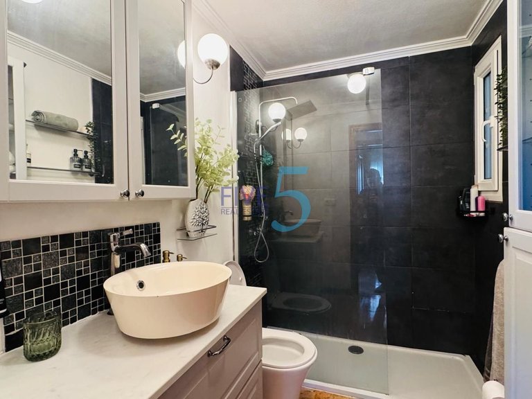 Apartment for Sale in Alicante, Valencia 10