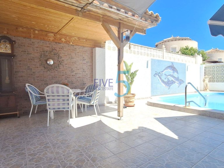 Apartment for Sale in Alicante, Valencia 23