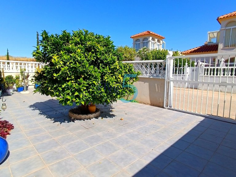 Villa for Sale in Alicante, Valencia 9