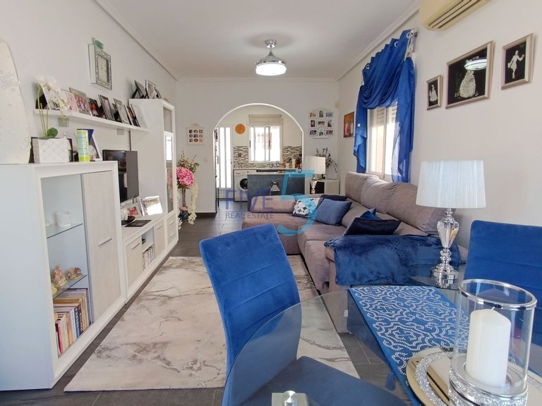 Villa for Sale in Alicante, Valencia 15