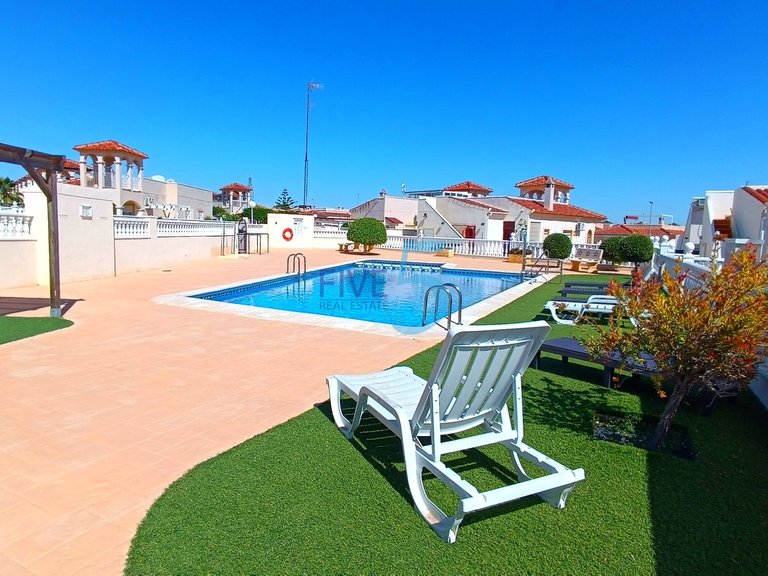 Villa for Sale in Alicante, Valencia 29