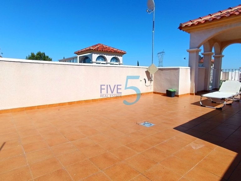 Villa for Sale in Alicante, Valencia 26