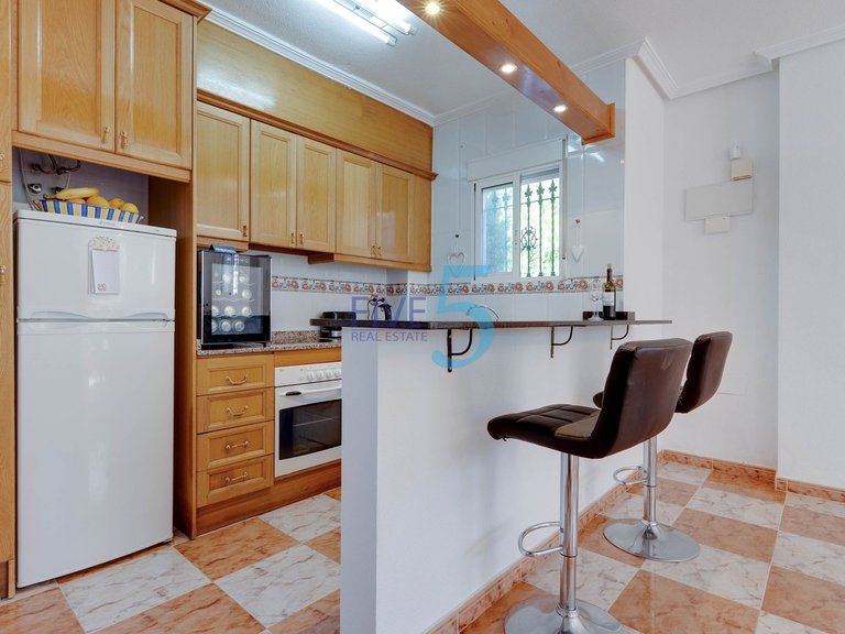 Villa for Sale in Alicante, Valencia 12