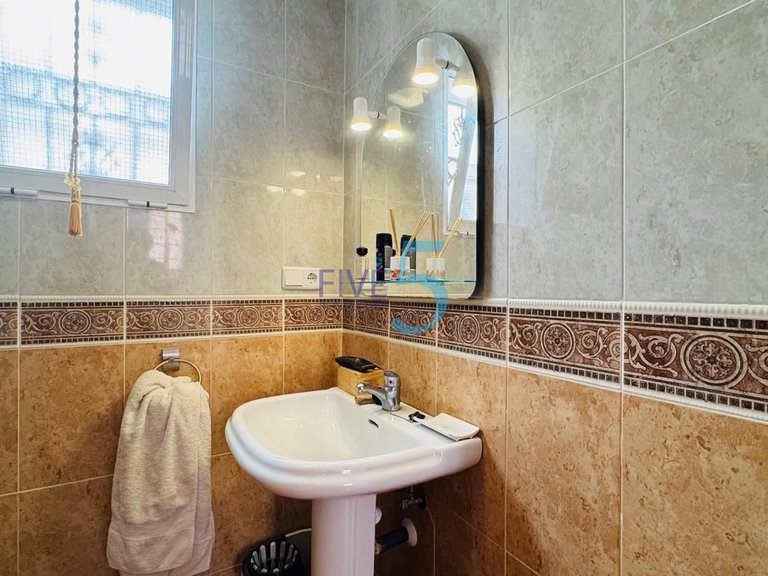 Villa for Sale in Alicante, Valencia 21