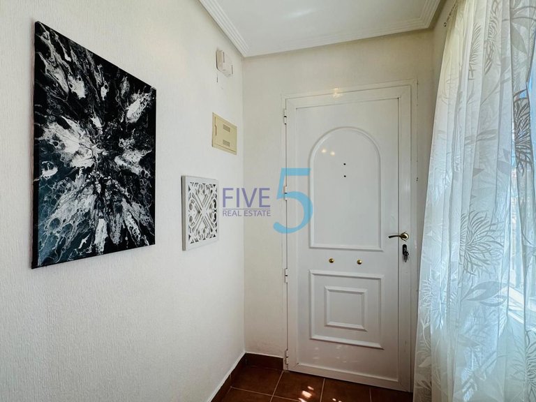 Villa for Sale in Alicante, Valencia 17