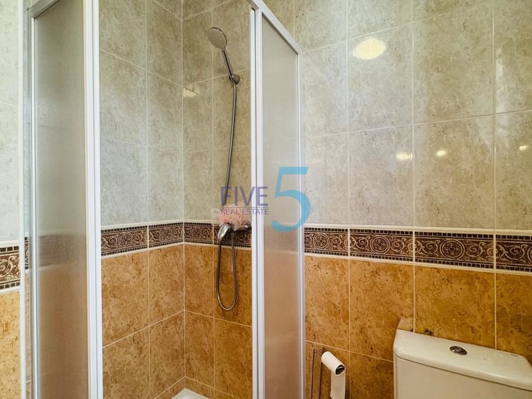 Villa for Sale in Alicante, Valencia 20