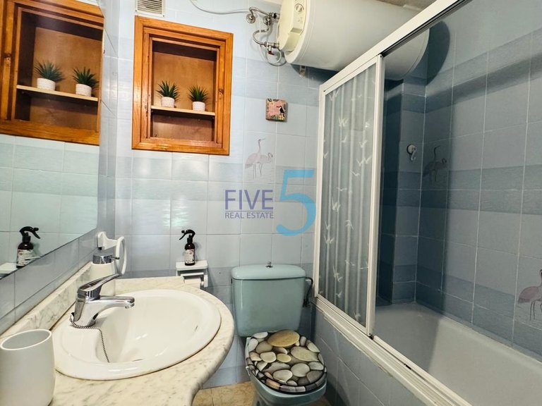 Apartment for Sale in Alicante, Valencia 8