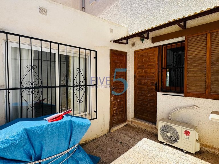 Apartment for Sale in Alicante, Valencia 14