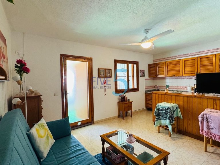Apartment for Sale in Alicante, Valencia 6