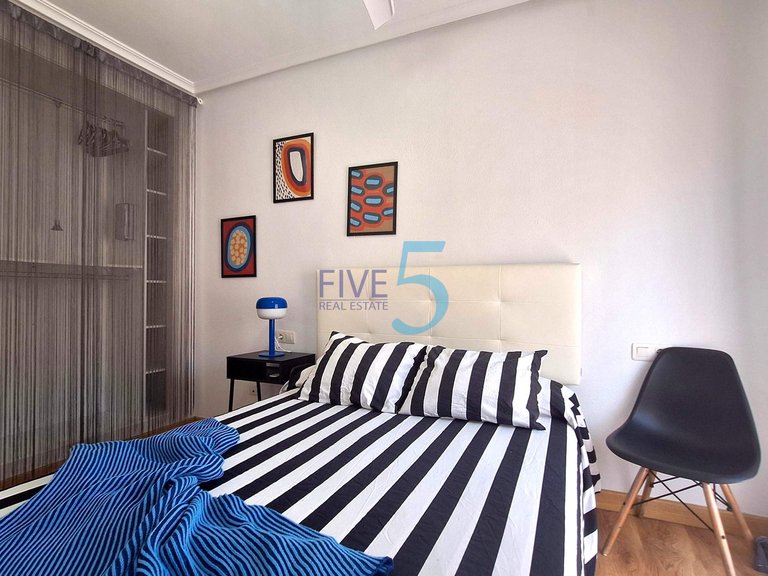 Villa for Sale in Alicante, Valencia 18