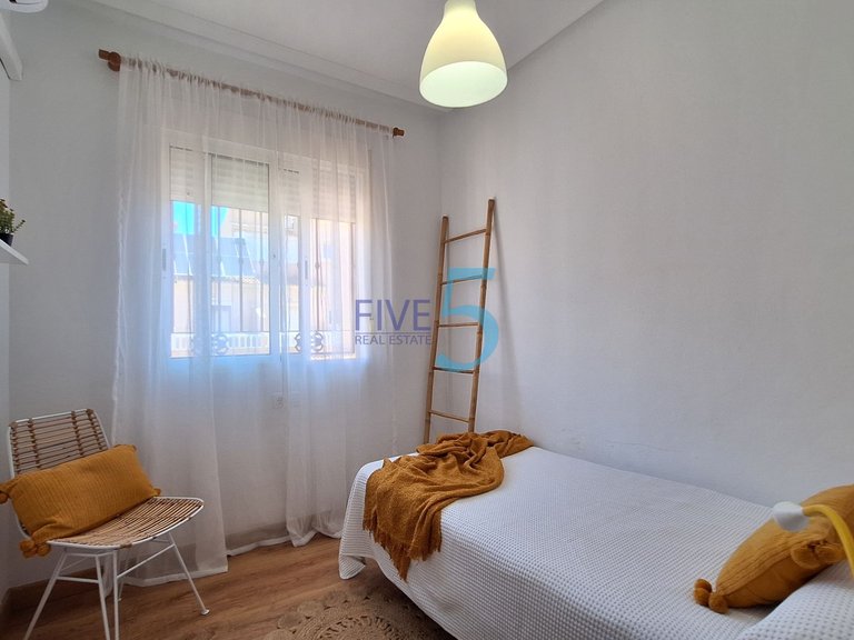 Villa for Sale in Alicante, Valencia 23