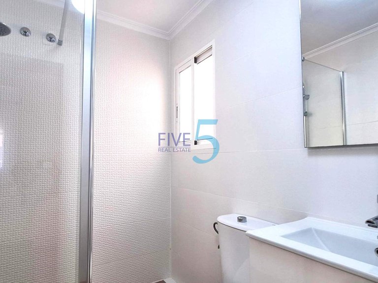 Villa for Sale in Alicante, Valencia 22