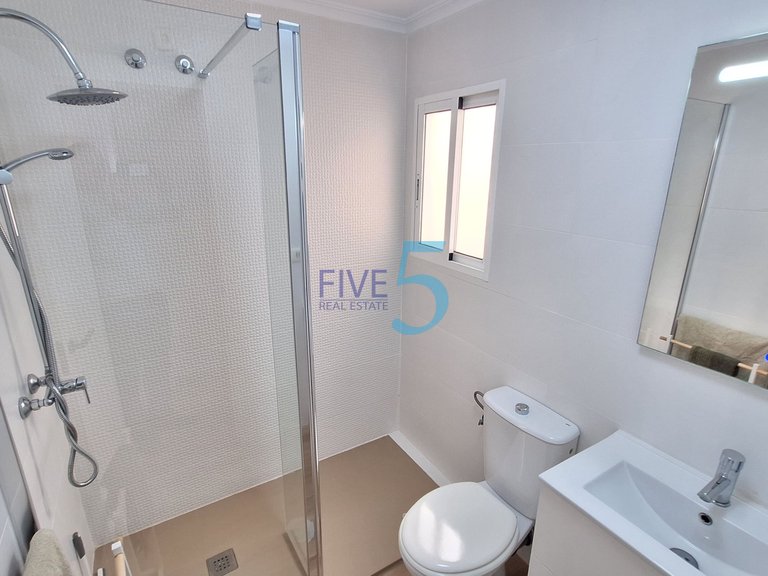 Villa for Sale in Alicante, Valencia 21