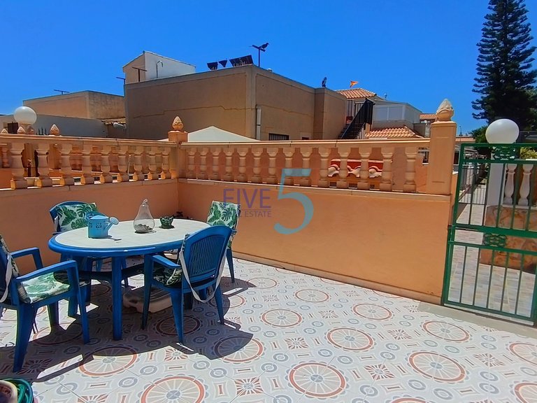 Villa for Sale in Alicante, Valencia 9