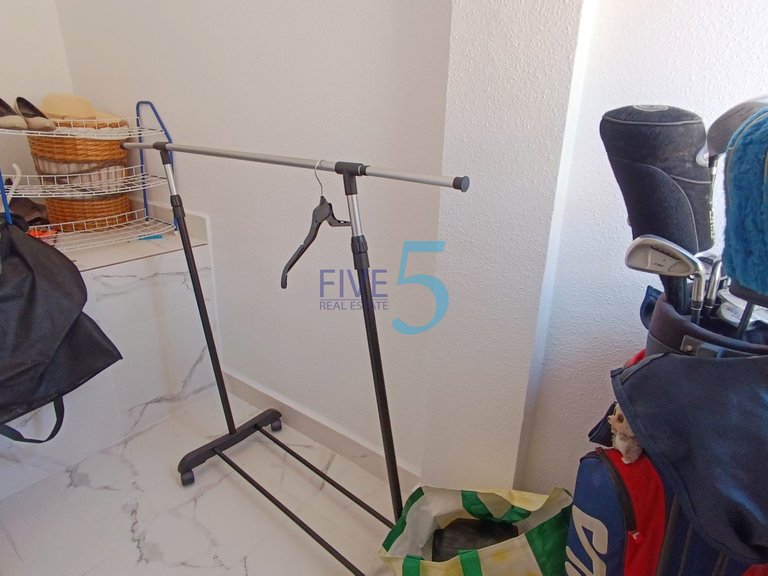 Villa for Sale in Alicante, Valencia 24