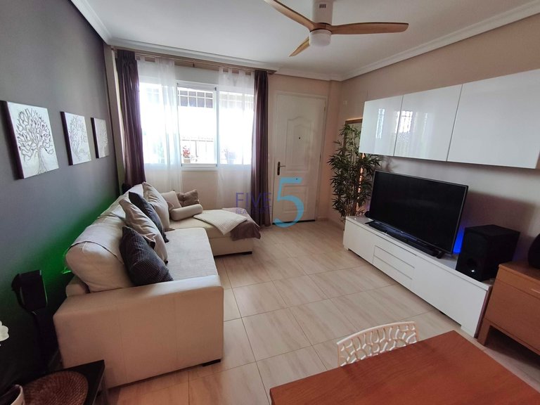 Apartment for Sale in Alicante, Valencia 9