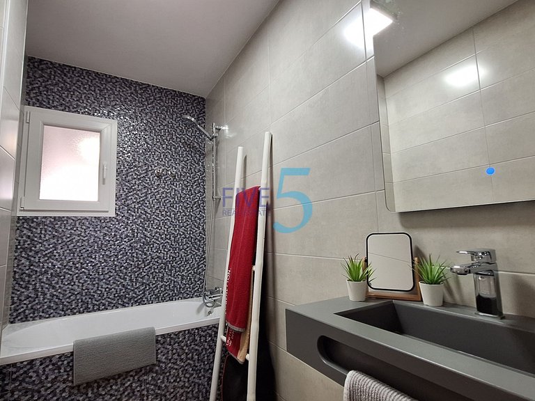 Apartment for Sale in Alicante, Valencia 12
