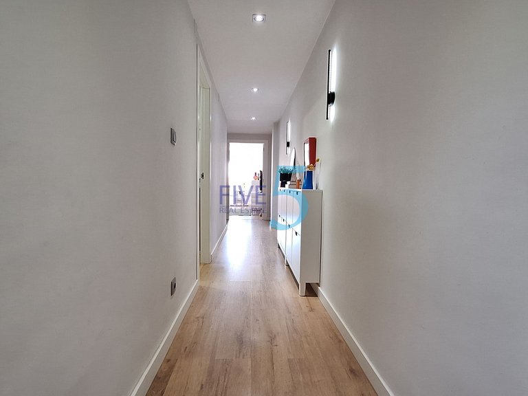Apartment for Sale in Alicante, Valencia 30