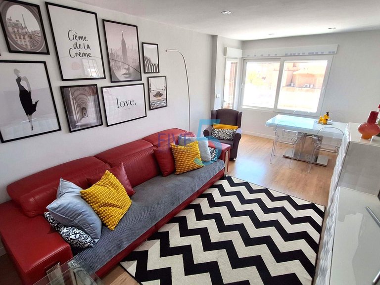 Apartment for Sale in Alicante, Valencia 1