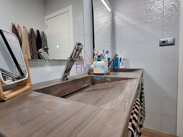 Apartment for Sale in Alicante, Valencia 19