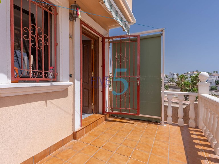 Villa for Sale in Alicante, Valencia 19