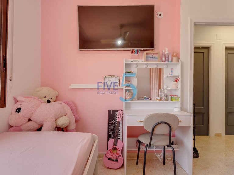 Villa for Sale in Alicante, Valencia 16