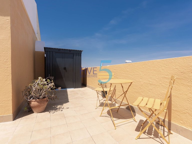 Villa for Sale in Alicante, Valencia 29