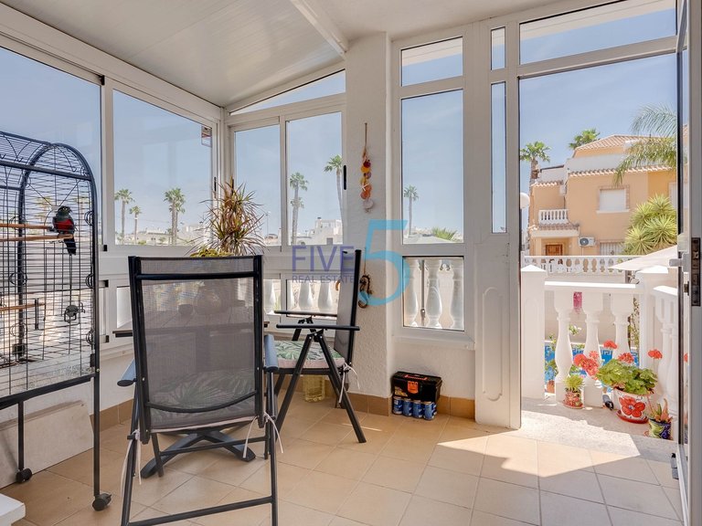 Villa for Sale in Alicante, Valencia 8
