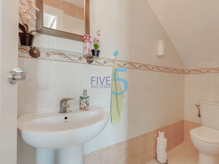 Villa for Sale in Alicante, Valencia 14