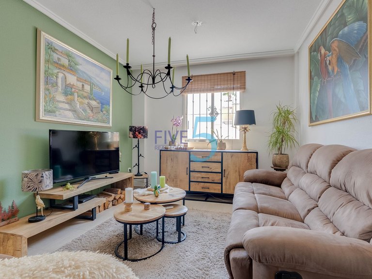 Villa for Sale in Alicante, Valencia 12
