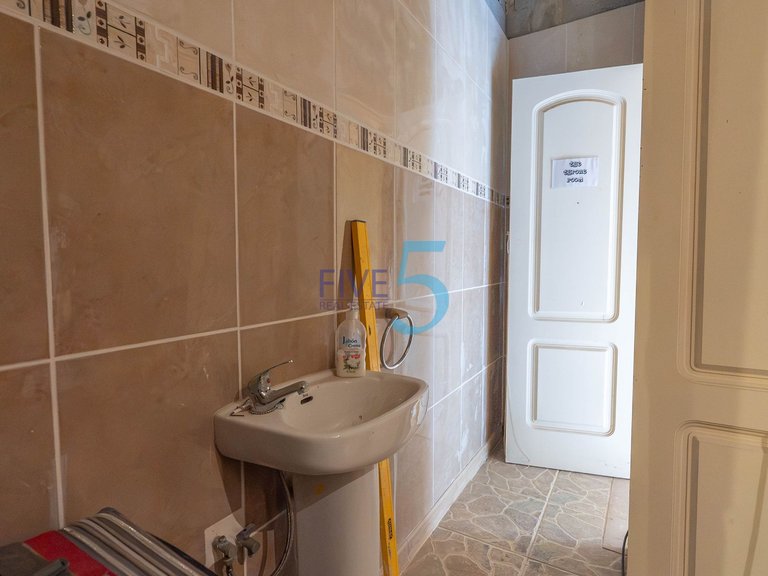 Villa for Sale in Alicante, Valencia 26