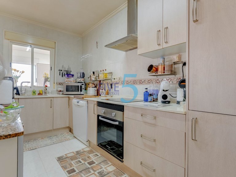 Villa for Sale in Alicante, Valencia 9