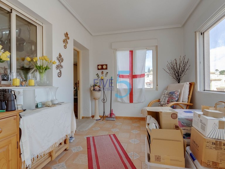 Villa for Sale in Alicante, Valencia 18